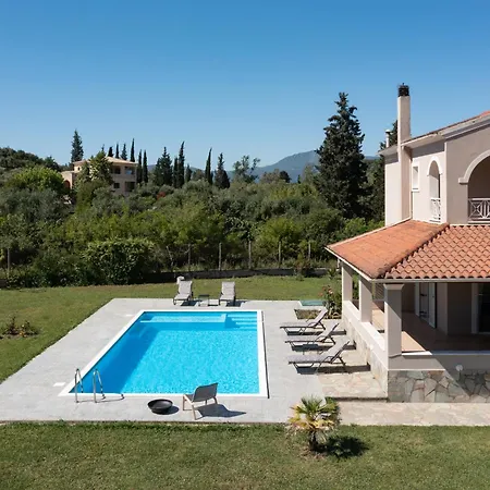 Villa Country - 2floor Family Kouramaditika